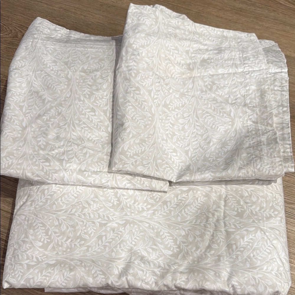 NWOT Boll and Branch King Duvet Cover and Shams